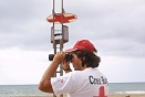 Torre de vigilancia de la Cruz Roja en la playa de Gavà Mar